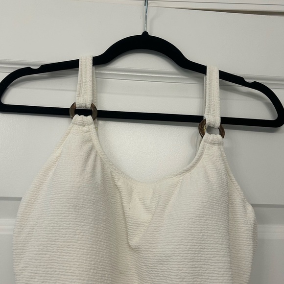 Shade & Shore Women’s pucker high leg one piece - Picture 5 of 11